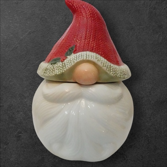 AJ SouthernCharm’s Holiday Gnome Cookie Jar - Picture 2 of 4